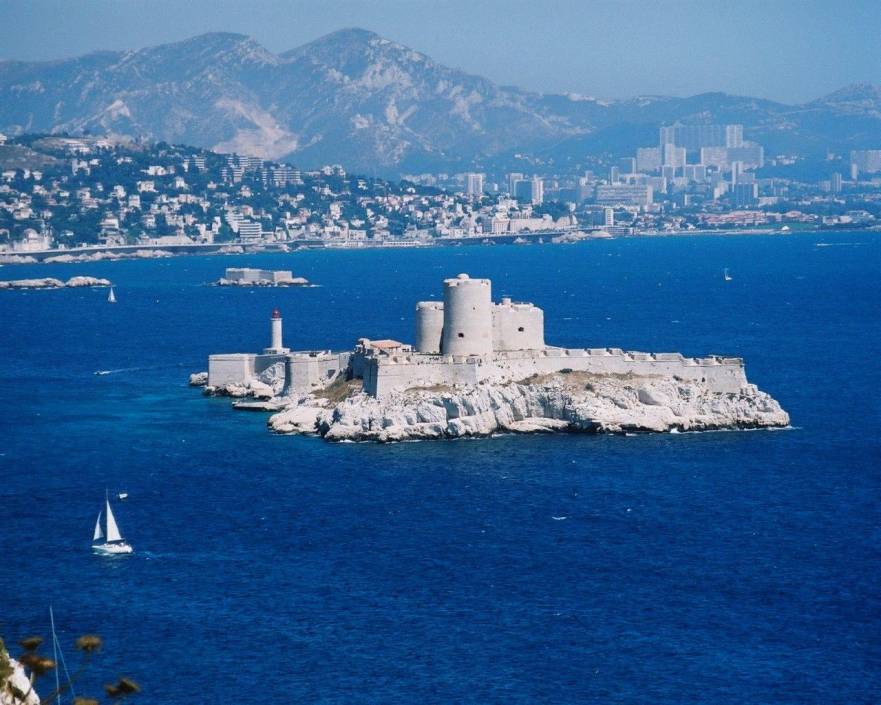 rade de Marseille et château d'If